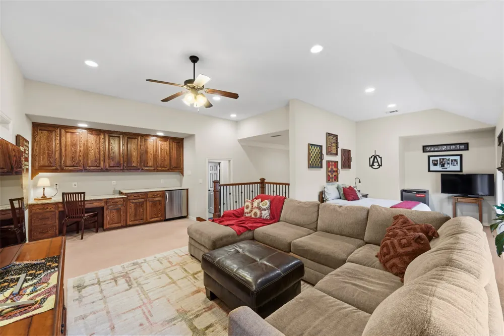 8747 Kelvington Drive Frisco, TX 75035