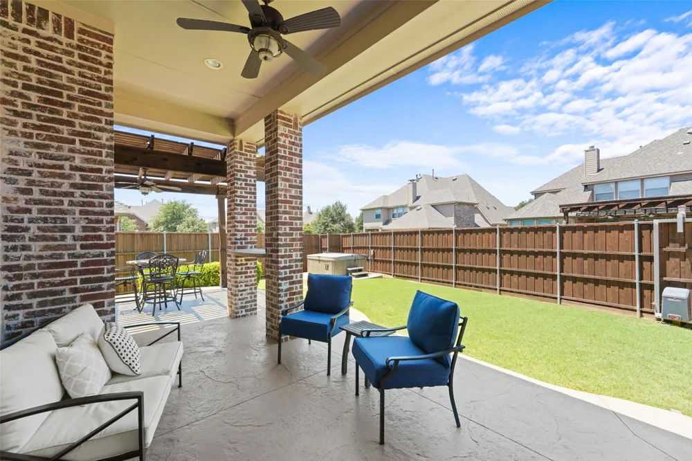 8747 Kelvington Drive Frisco, TX 75035