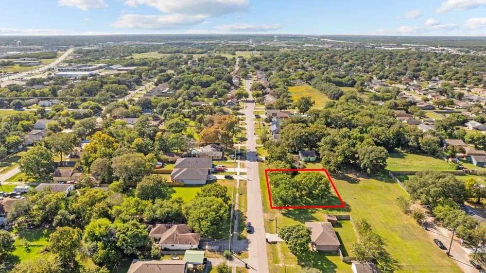 2522 3rd Avenue Texas City, TX 77590