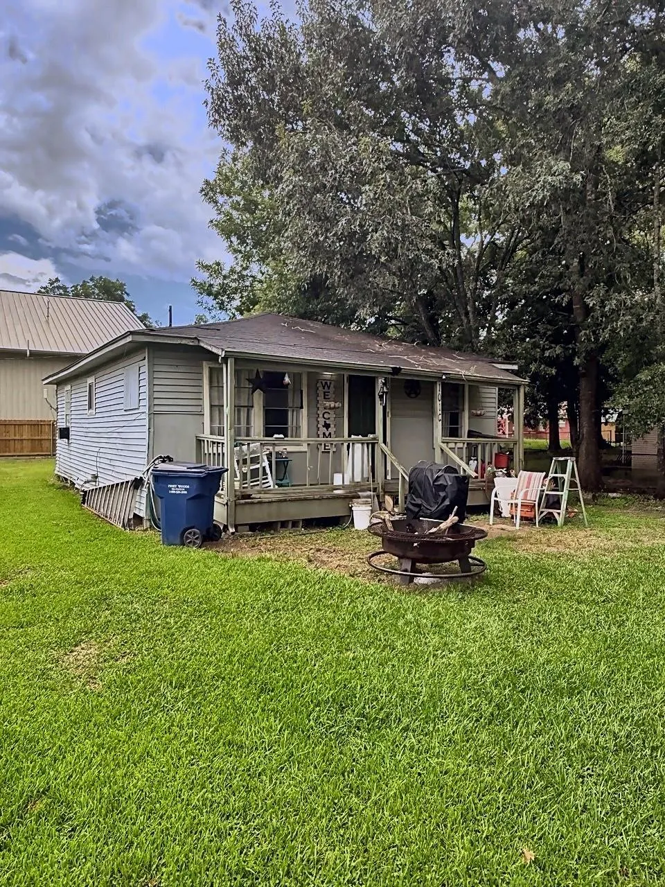 101 Elm Street Daisetta, TX 77533