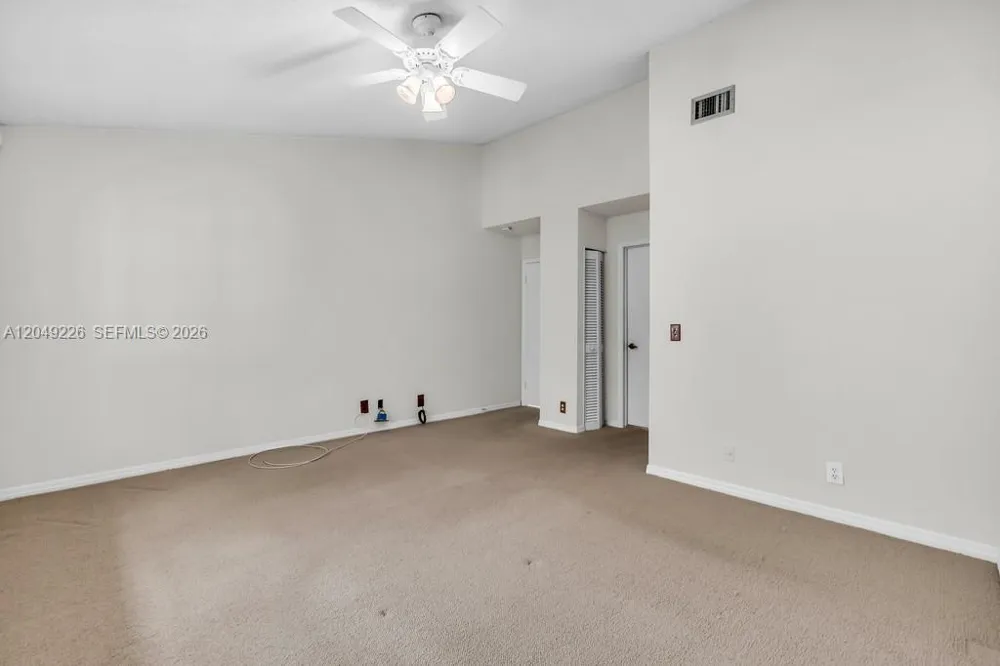 3454 Laurel Oaks Ln Hollywood, FL 33021