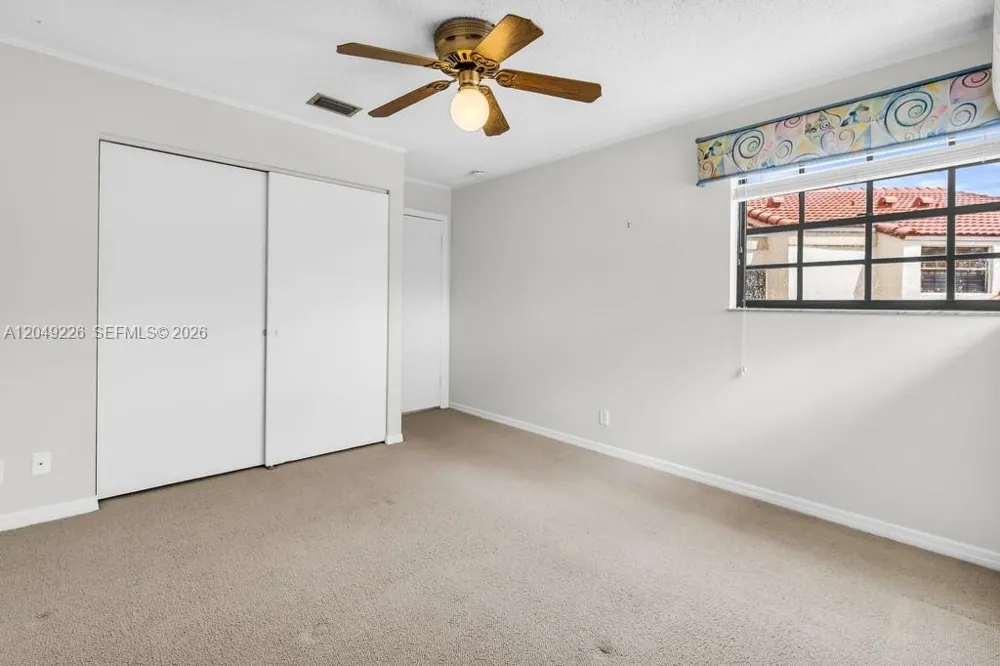 3454 Laurel Oaks Ln Hollywood, FL 33021