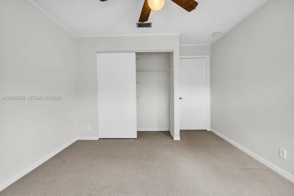 3454 Laurel Oaks Ln Hollywood, FL 33021