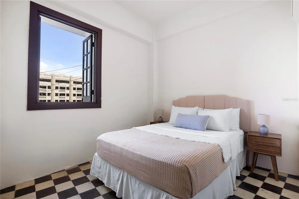 360-362 FORTALEZA #7 San Juan, PR 00901