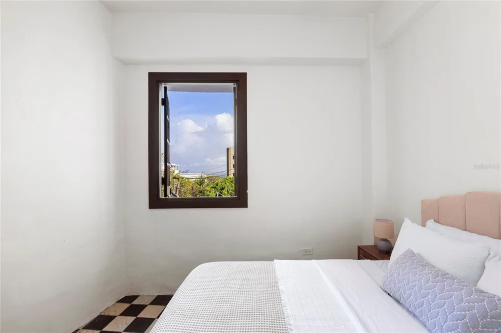360-362 FORTALEZA #7 San Juan, PR 00901