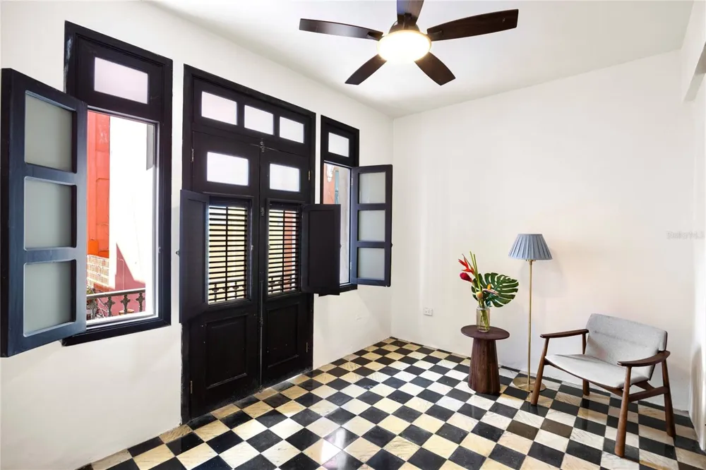 360-362 FORTALEZA #7 San Juan, PR 00901