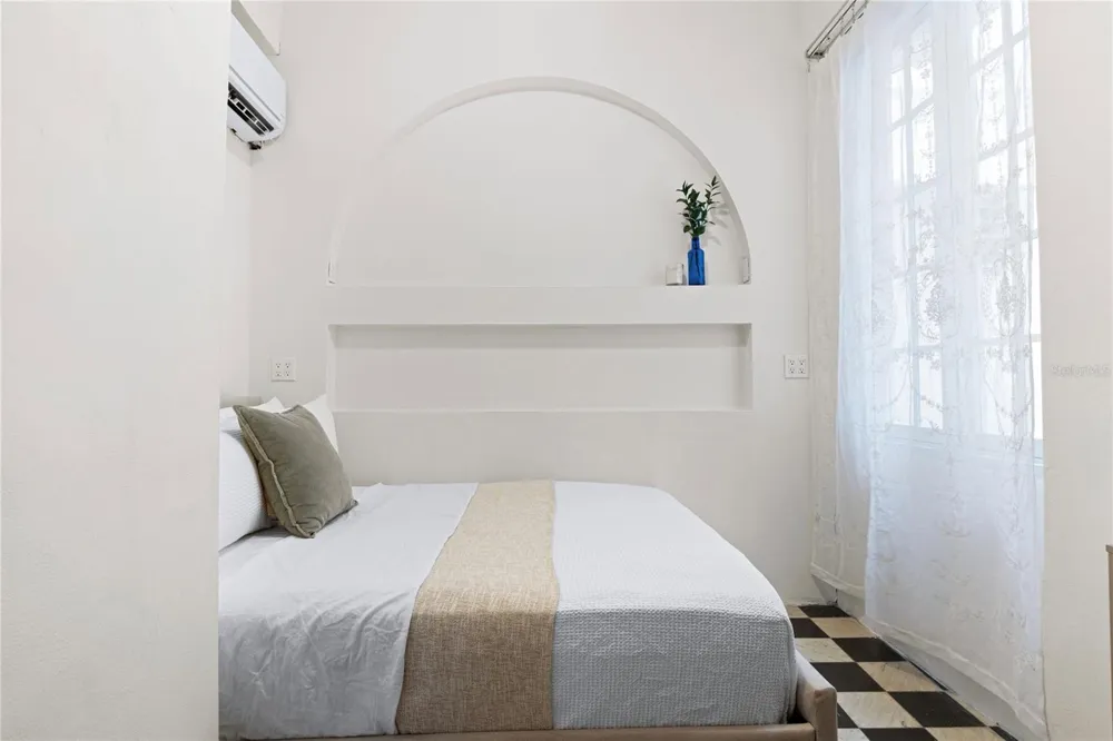 360-362 FORTALEZA #7 San Juan, PR 00901