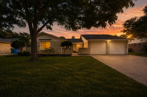 2301 Lillie Lane