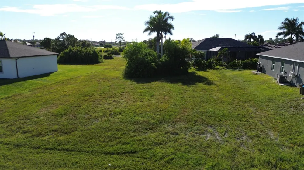 2012 NW 24th Place Cape Coral, FL 33993