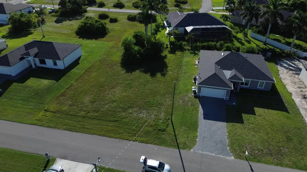 2012 NW 24th Place Cape Coral, FL 33993