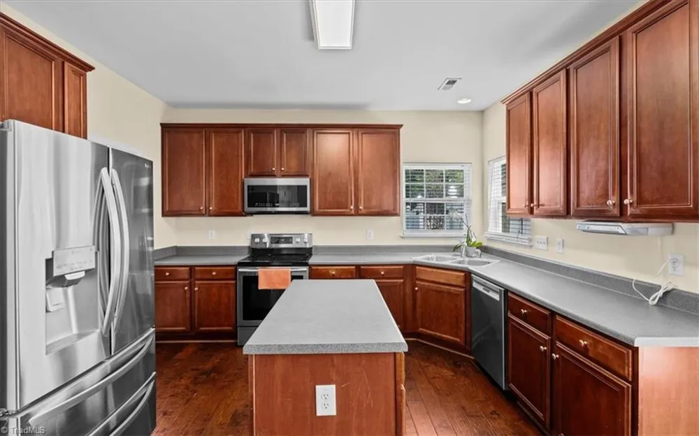 1905 Buckminster Drive Whitsett, NC 27377