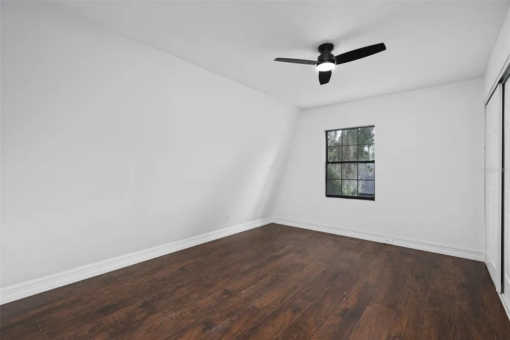 4221 GREENFERN DRIVE Orlando, FL 32810