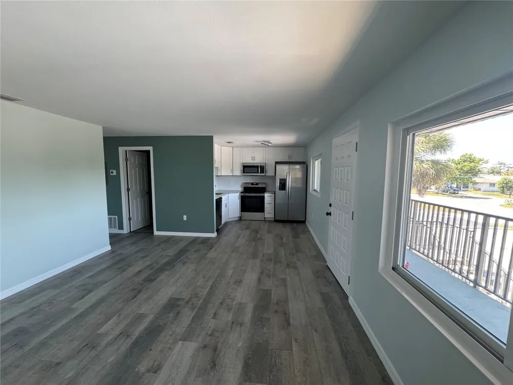 1258 BARBARA DRIVE #202 Venice, FL 34285