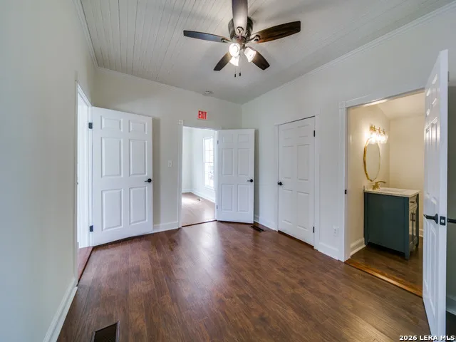 824 5A-2 High Street Comfort, TX 78624