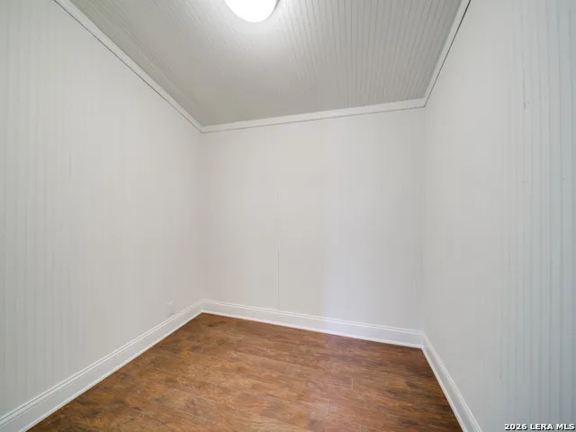 824 5A-2 High Street Comfort, TX 78624