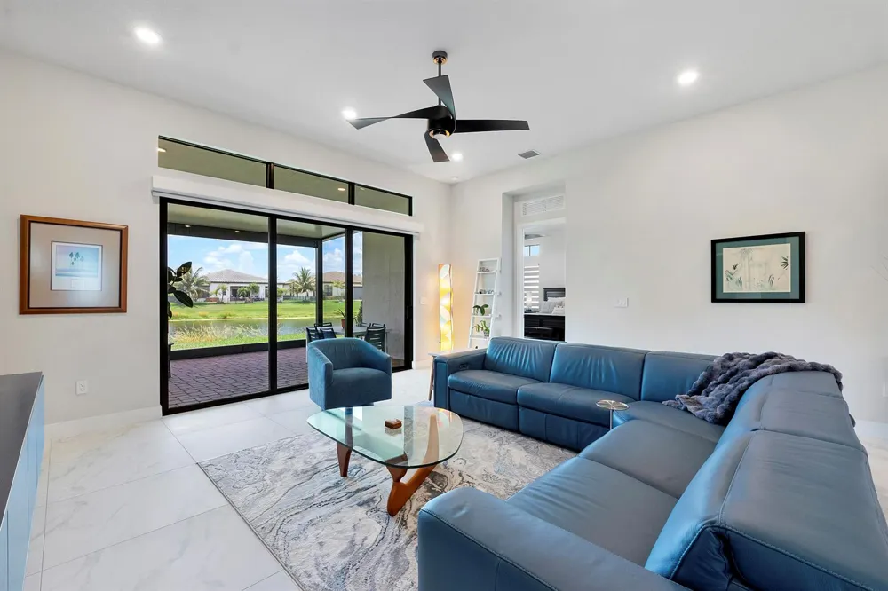 7885 Ironwood Way Parkland, FL 33067