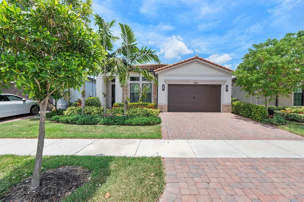 7885 Ironwood Way Parkland, FL 33067