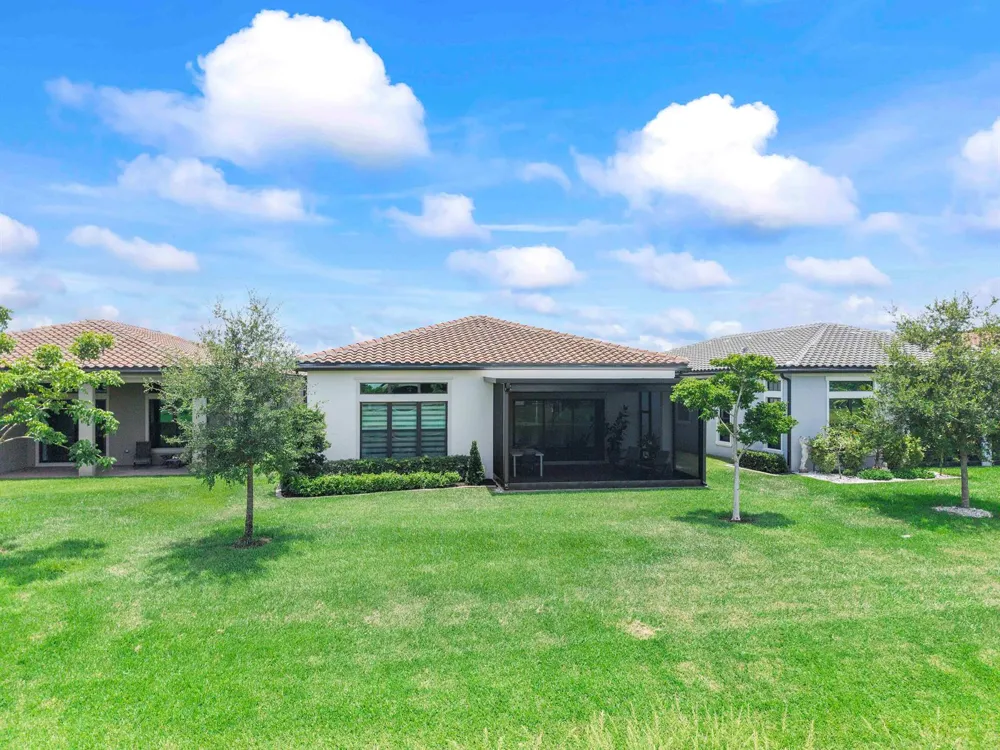 7885 Ironwood Way Parkland, FL 33067