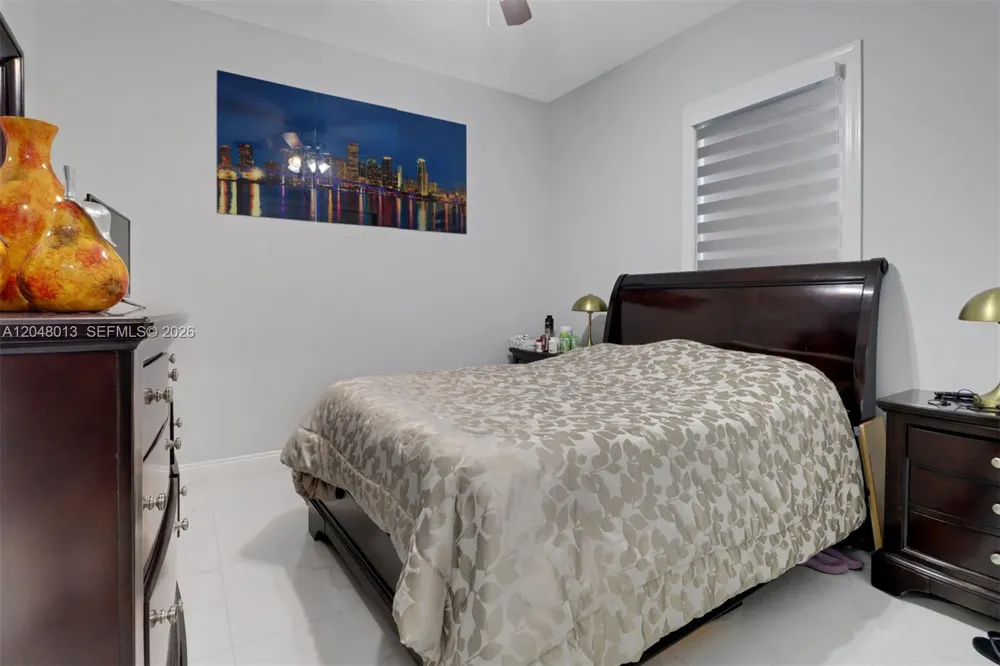 2394 45th Avenue NE Naples, FL 34120