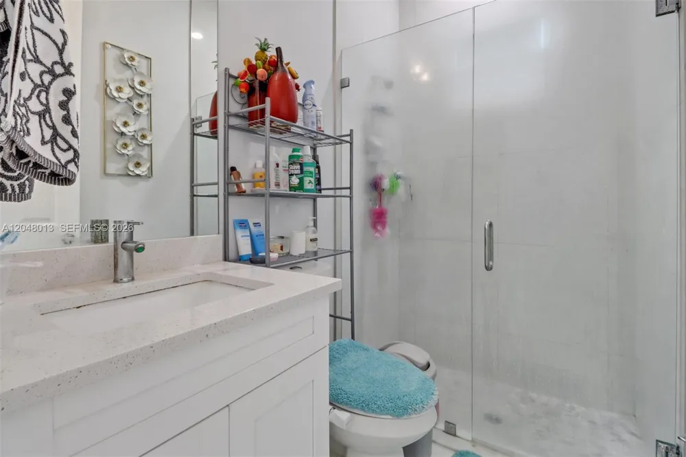 2394 45th Avenue NE Naples, FL 34120