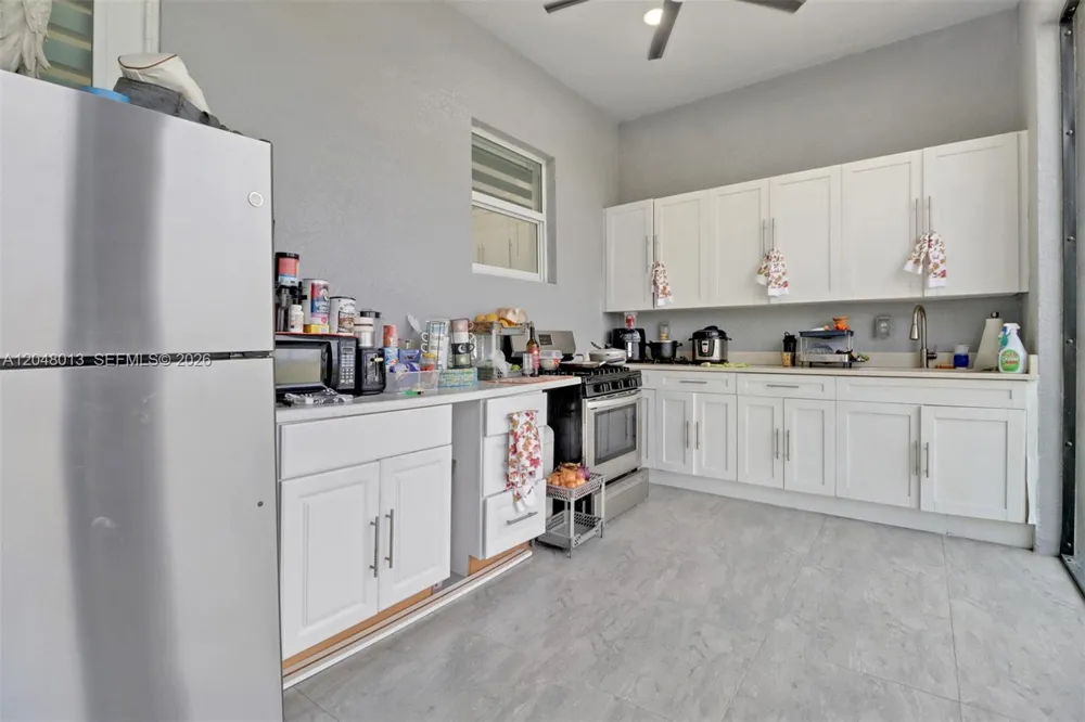2394 45th Avenue NE Naples, FL 34120