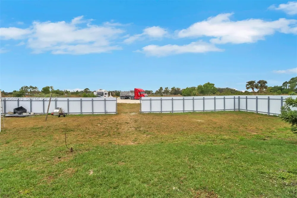 2394 45th Avenue NE Naples, FL 34120