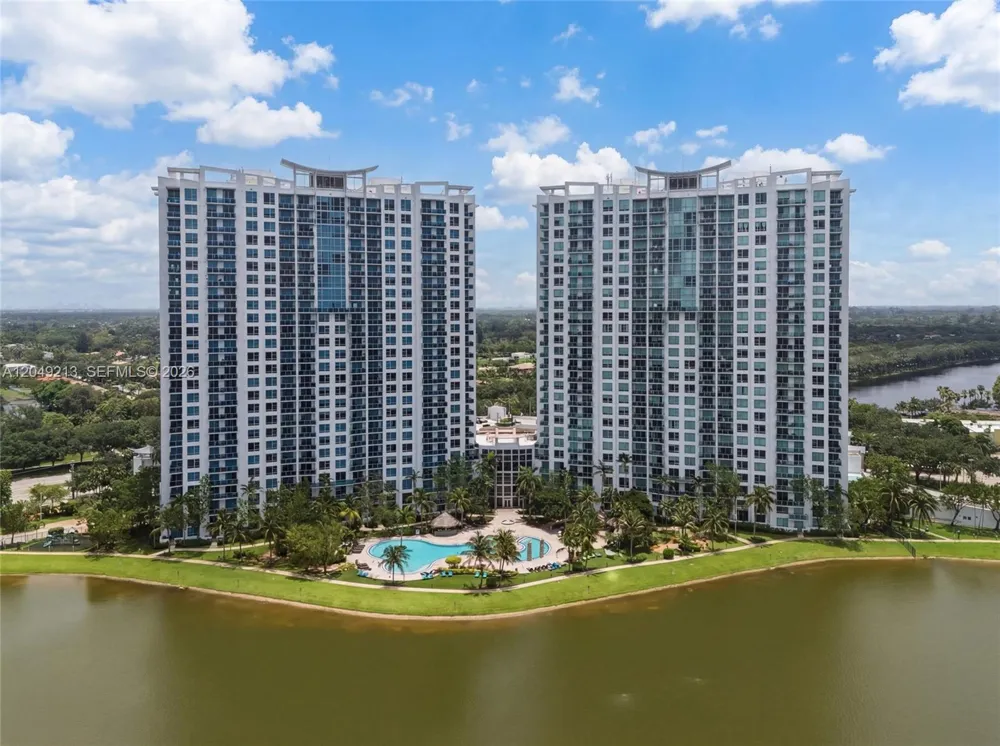 2681 Flamingo Rd #2205S Sunrise, FL 33323