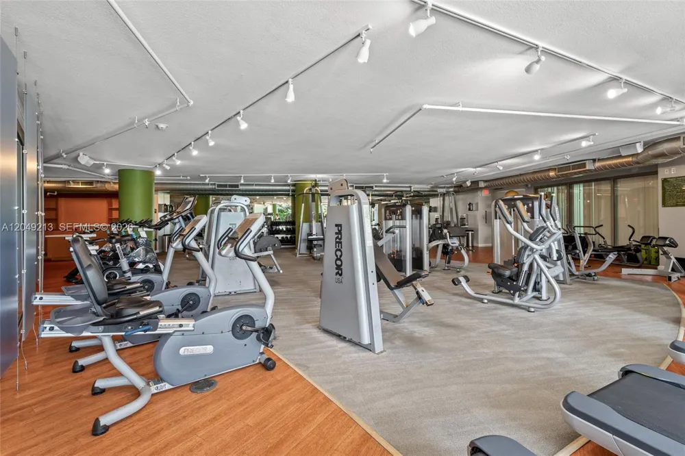 2681 Flamingo Rd #2205S Sunrise, FL 33323
