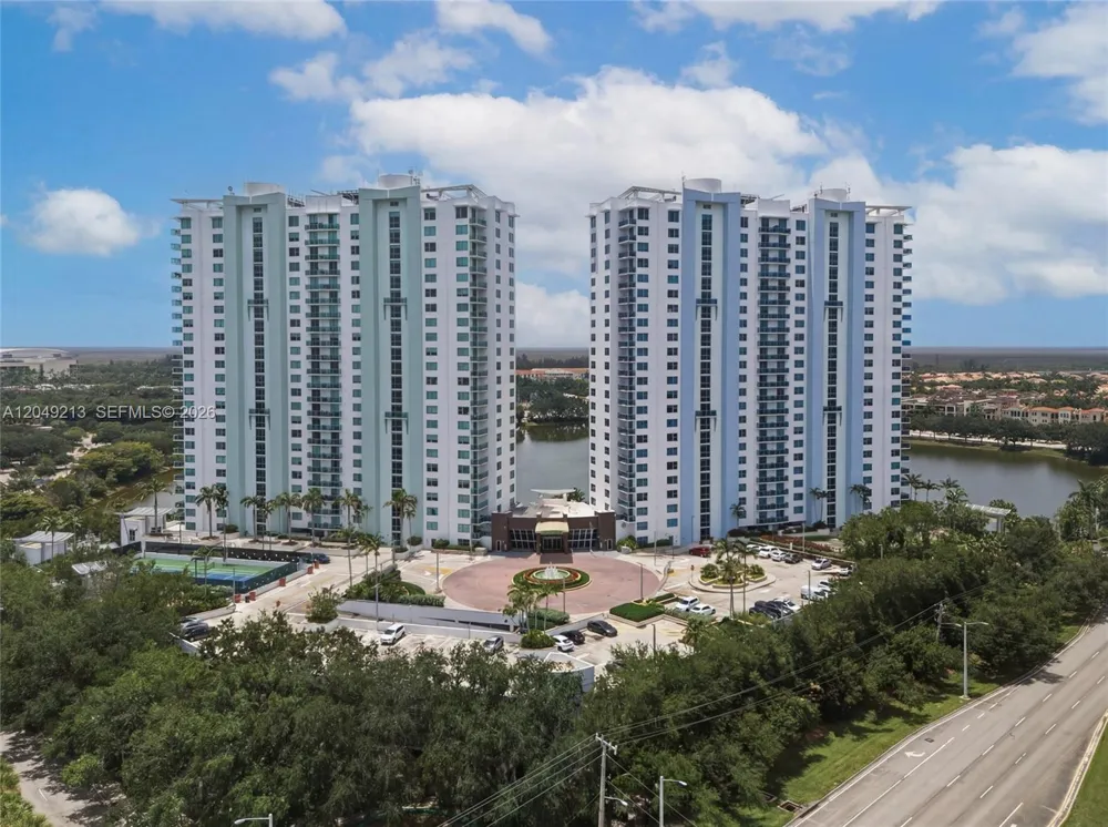 2681 Flamingo Rd #2205S Sunrise, FL 33323