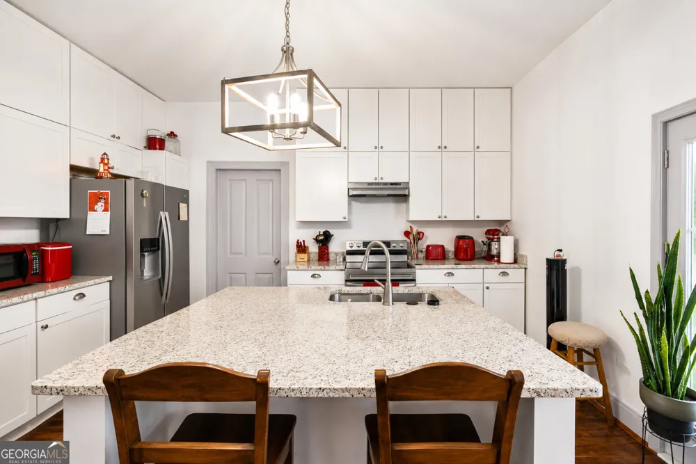 169 W Dykes ST Cochran, GA 31014