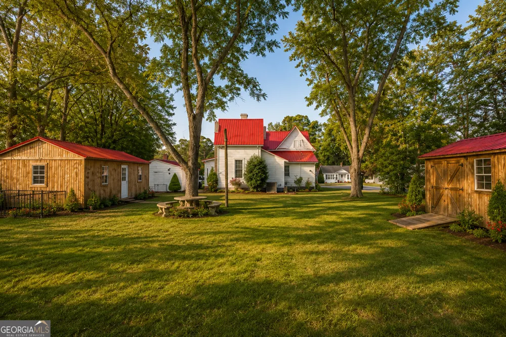 169 W Dykes ST Cochran, GA 31014