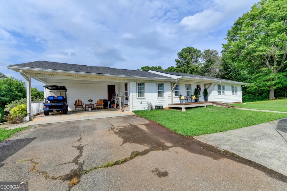 6474 Dahlonega HWY Clermont, GA 30527