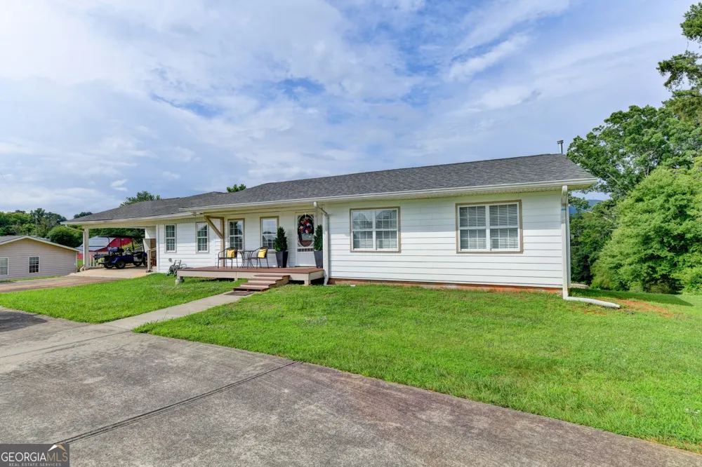 6474 Dahlonega HWY Clermont, GA 30527