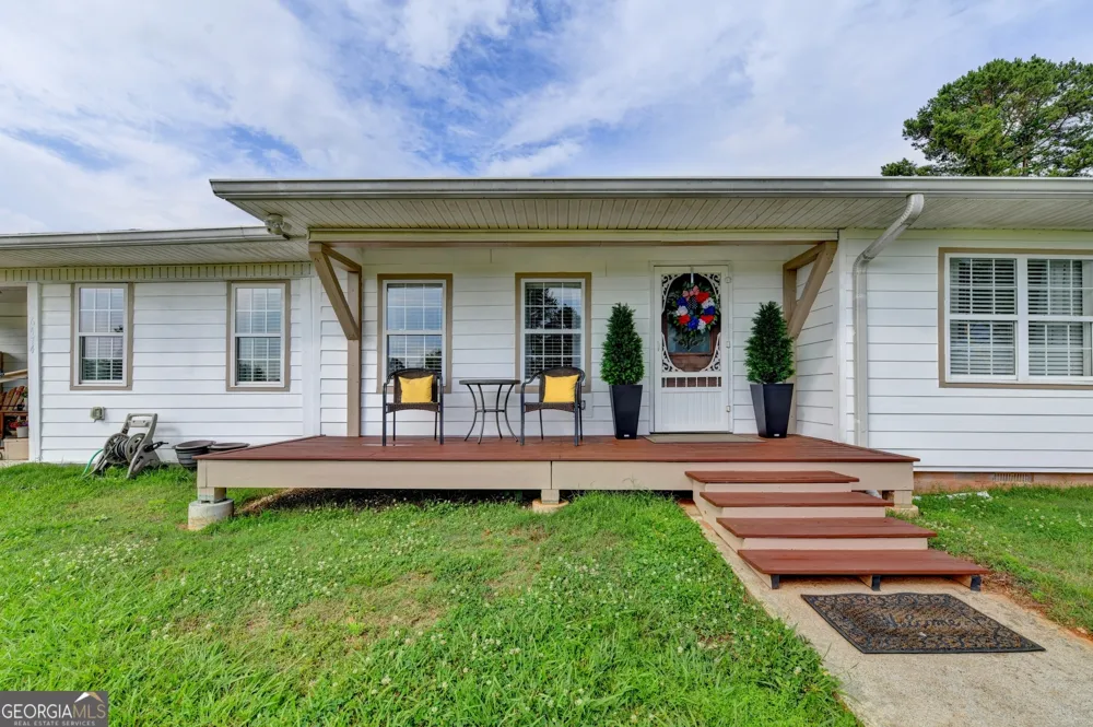 6474 Dahlonega HWY Clermont, GA 30527