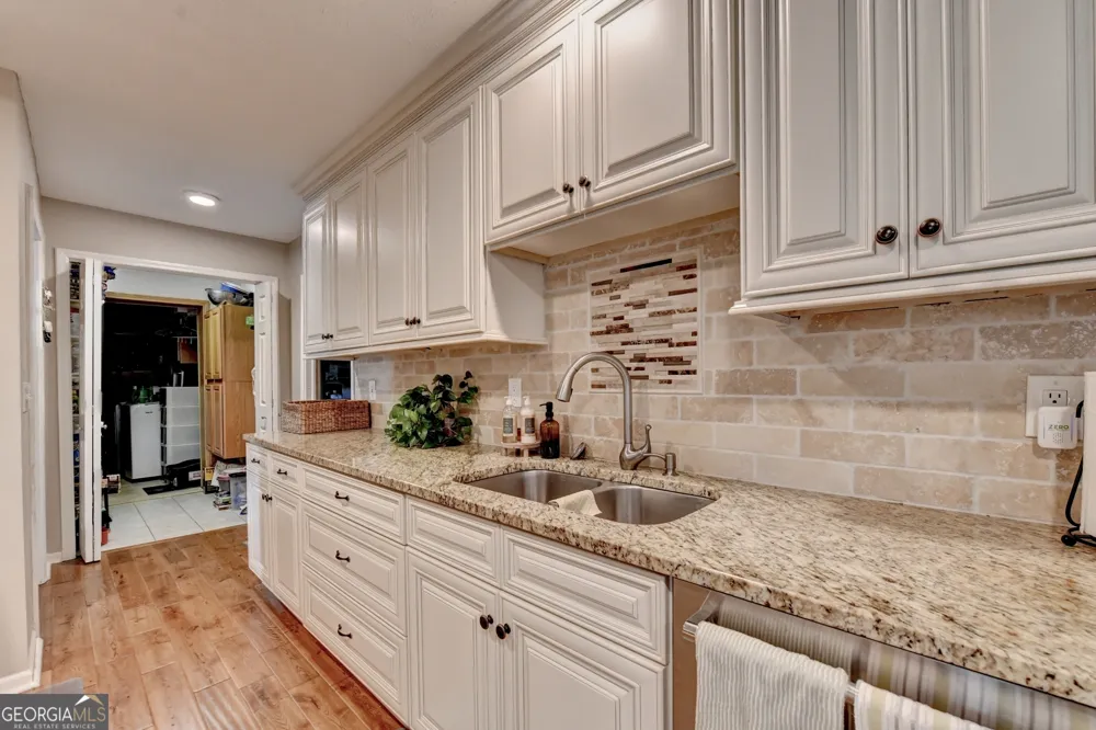 6474 Dahlonega HWY Clermont, GA 30527