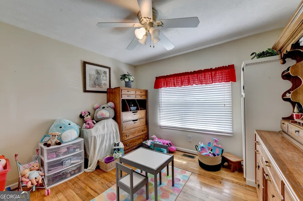 6474 Dahlonega HWY Clermont, GA 30527