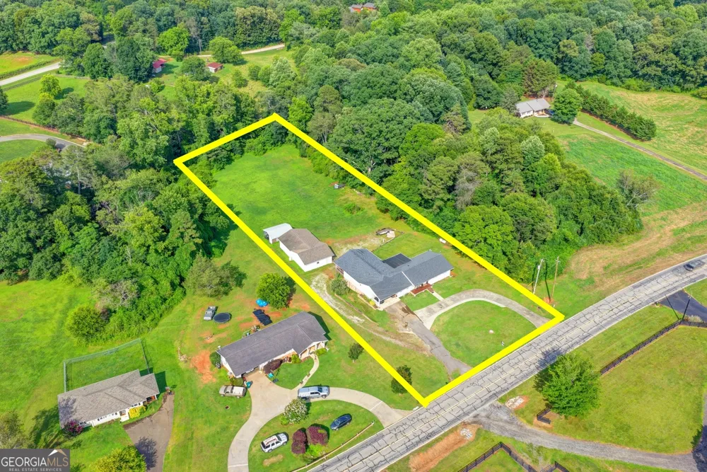 6474 Dahlonega HWY Clermont, GA 30527