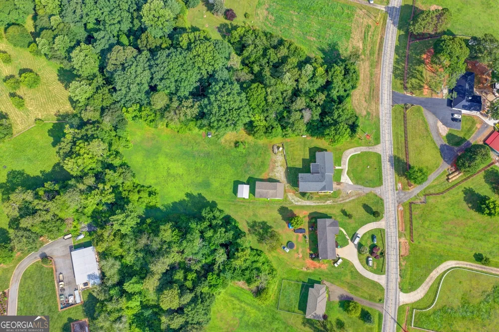 6474 Dahlonega HWY Clermont, GA 30527