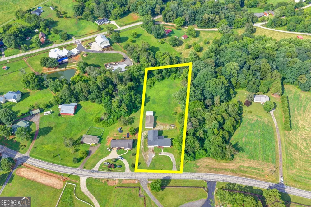 6474 Dahlonega HWY Clermont, GA 30527