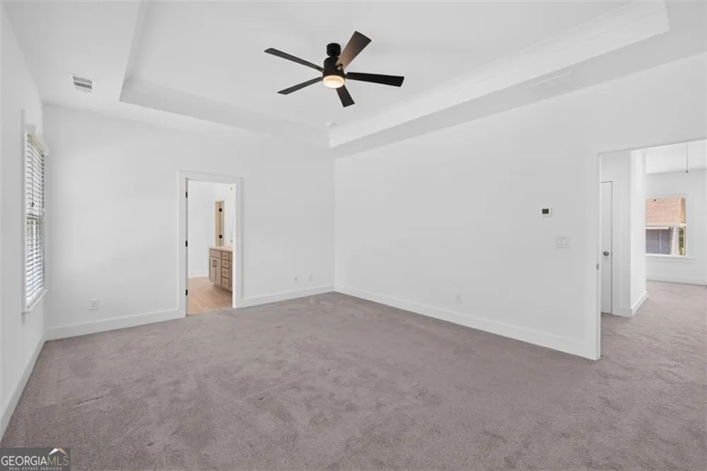 5619 Pine ST Flowery Branch, GA 30542
