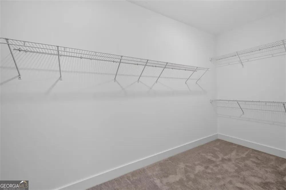 5619 Pine ST Flowery Branch, GA 30542