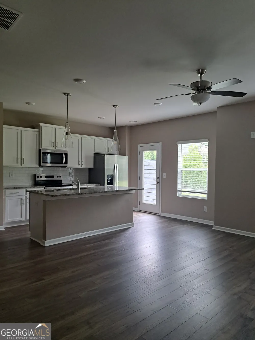 5583 Hislop LN Mableton, GA 30126