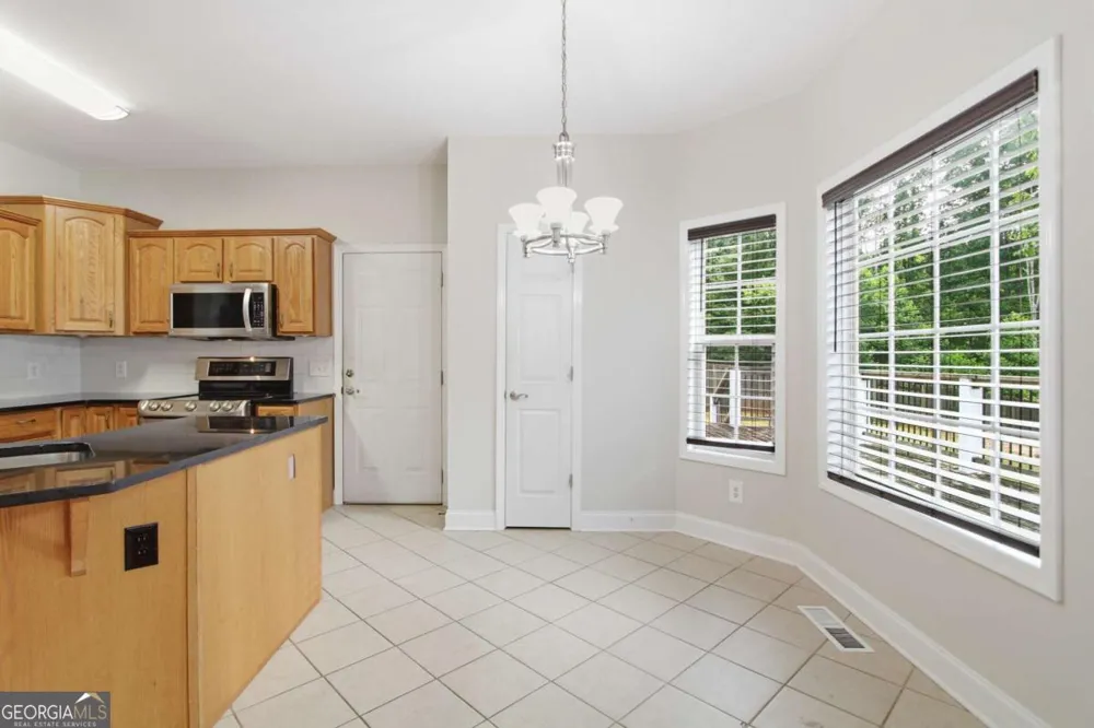 57 Sadie CT Dawsonville, GA 30534