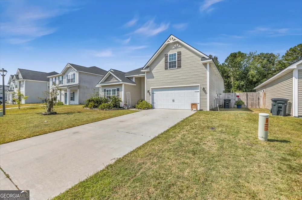 201 Turpentine TRL Hinesville, GA 31313