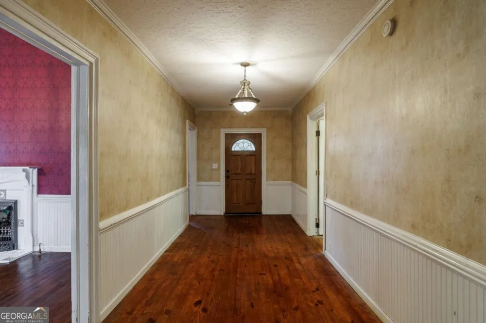 48 Georgia AVE Comer, GA 30629