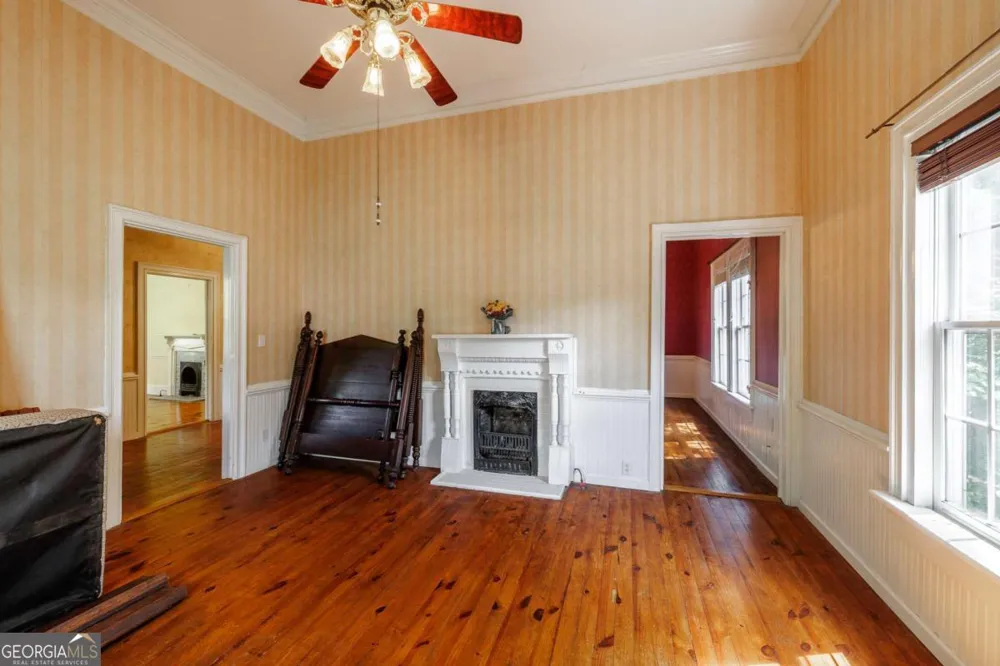 48 Georgia AVE Comer, GA 30629