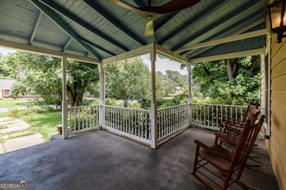 48 Georgia AVE Comer, GA 30629