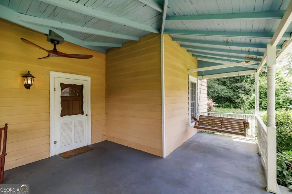 48 Georgia AVE Comer, GA 30629