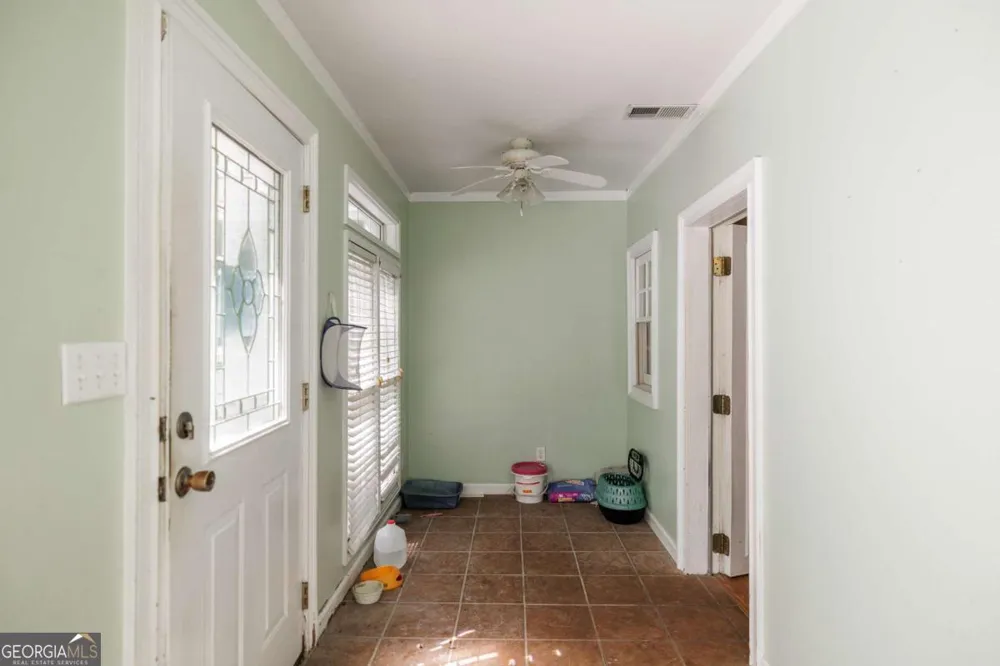 48 Georgia AVE Comer, GA 30629