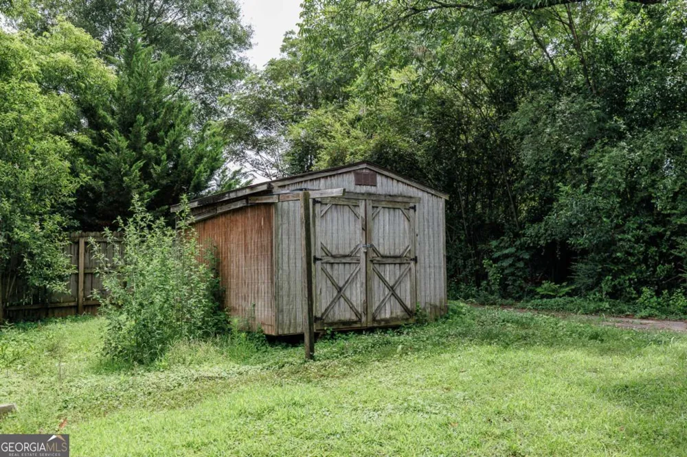 48 Georgia AVE Comer, GA 30629